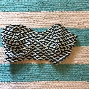 Navy blue/ white bikini top 👙